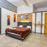 La Gruta Coliving